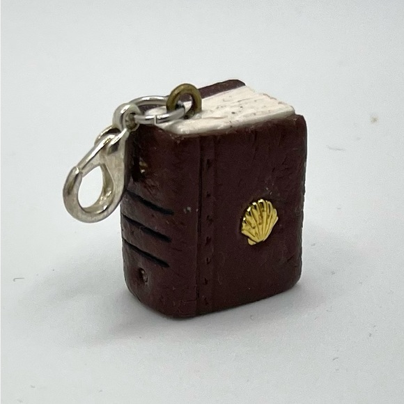 Unique Book Pendant-miniature Polymer Clay keychain book-One of a kind mini book - Picture 10 of 13